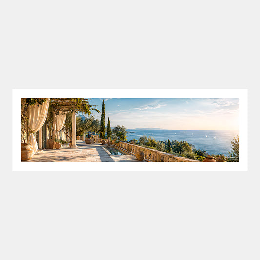 Panoramic terrace | Affiche Art de vivre Mediterranean Riviera - Design avec marge blanche.